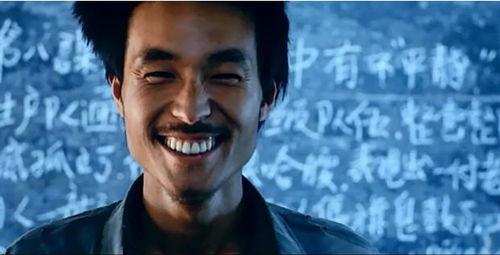 谢园爆料趣事是真的吗视频,揭秘娱乐圈幕后花絮  第1张